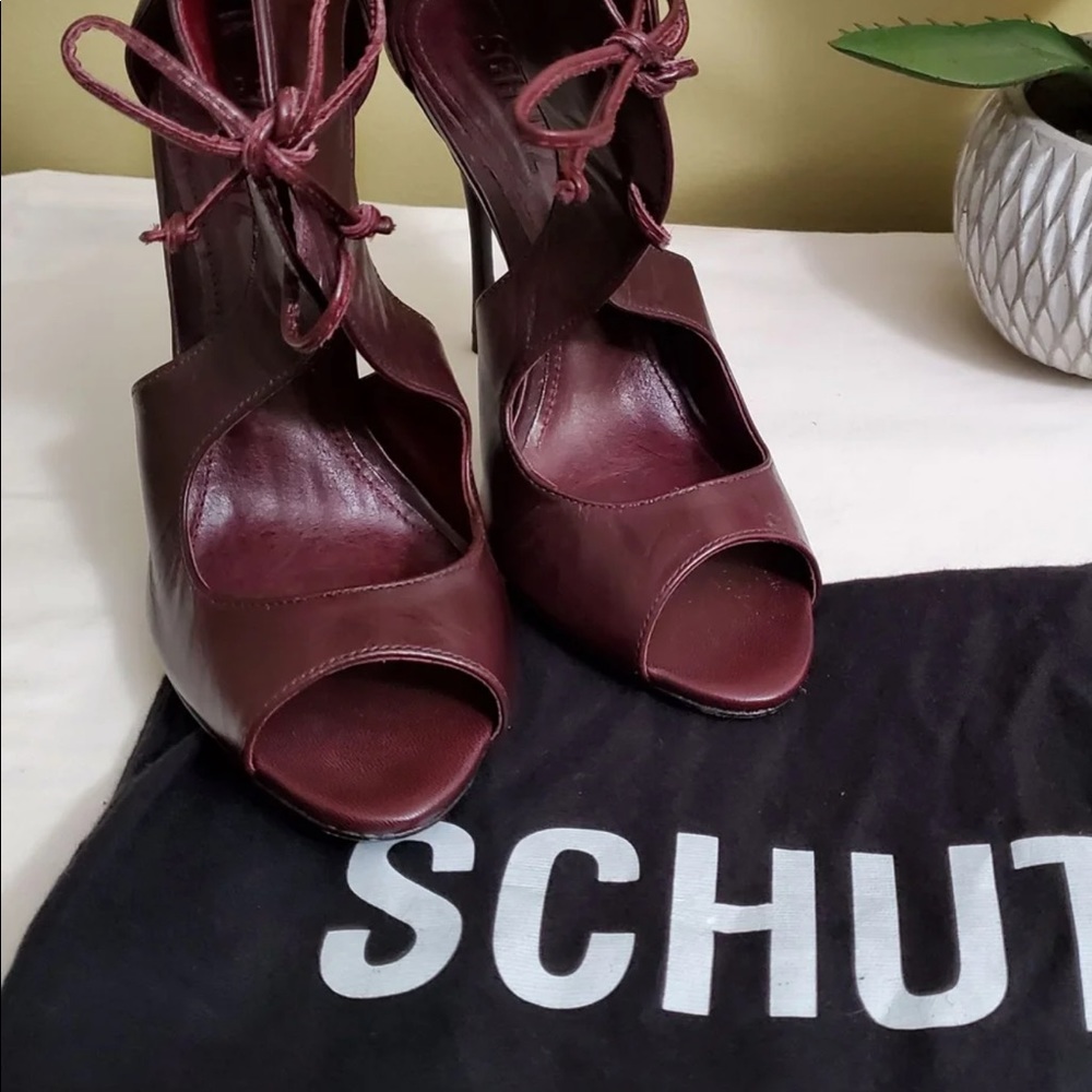 7) Leather heels!!